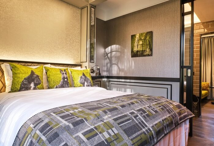 hotel rooms London